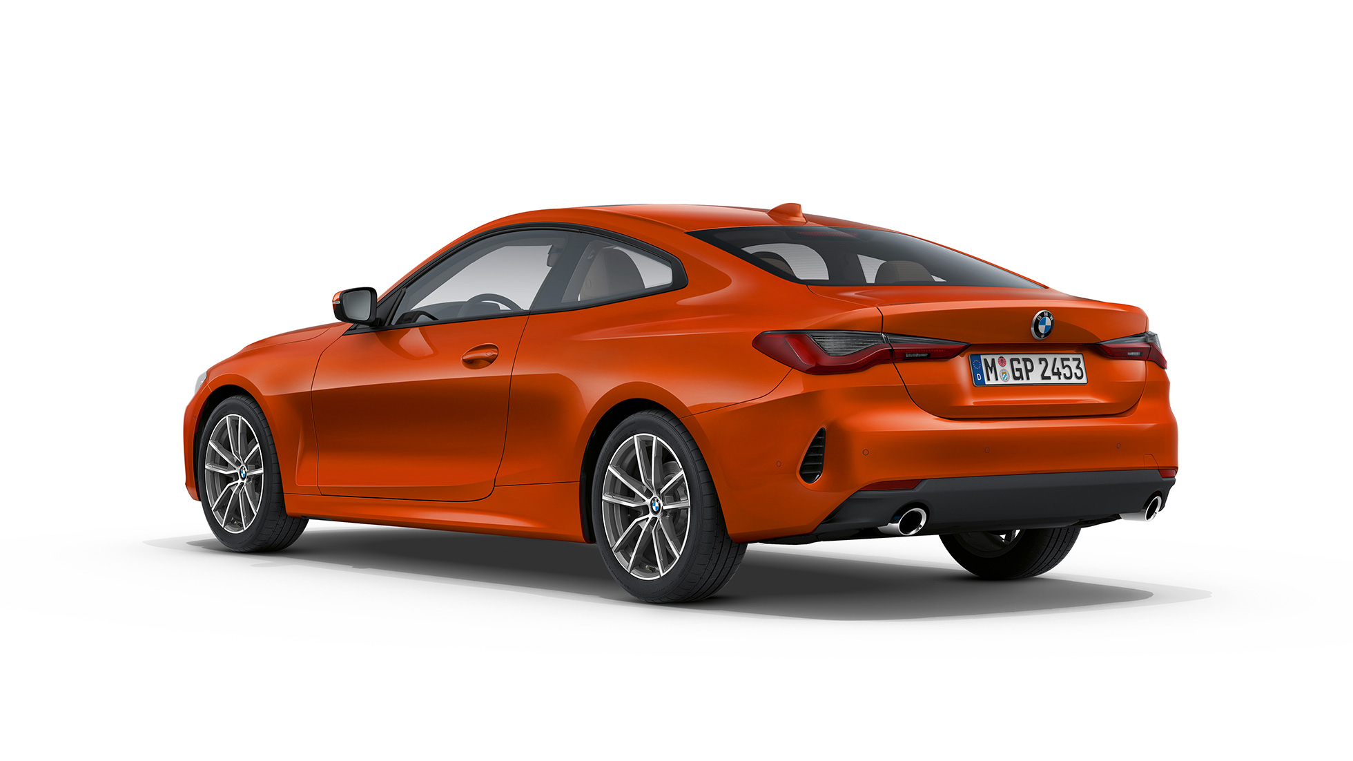 BMW 4 Series Coupé G22 2020 Basic equipment Sunset Orange metallic three-quarter rear view